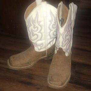 Women’s square toe boots